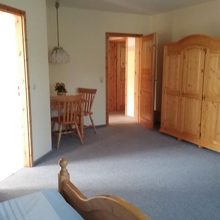 Gastezimmer - Campingplatz Am Muhlenbach Soltau Eksteriør billede